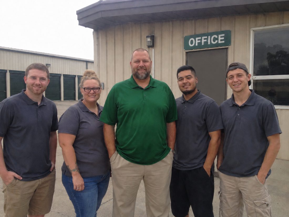 Pest control professionals in Thornton, CO